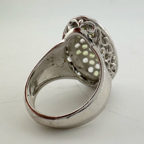 3 Carat Large and Beautiful Peridot Pave' Ring Size 7 - Picture 11 of 16